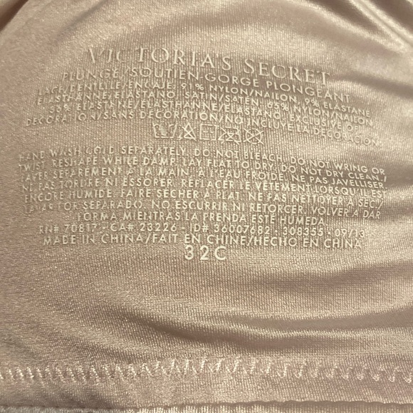 Victoria Secret Barbie Pink Push-Up Bra 32C - Picture 3 of 4